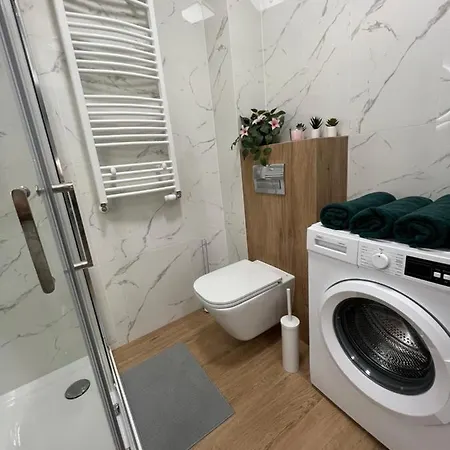 Przytulny Nieopodal Manufaktury Apartman