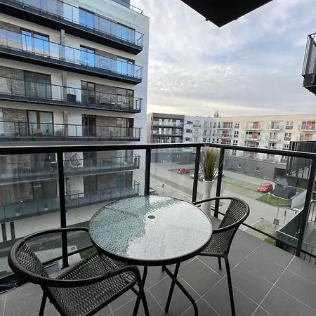 Przytulny Nieopodal Manufaktury Apartment
